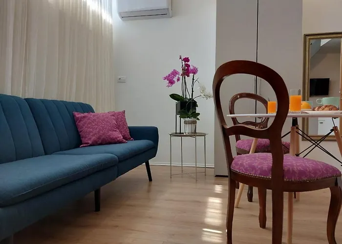 Apartmani Roza