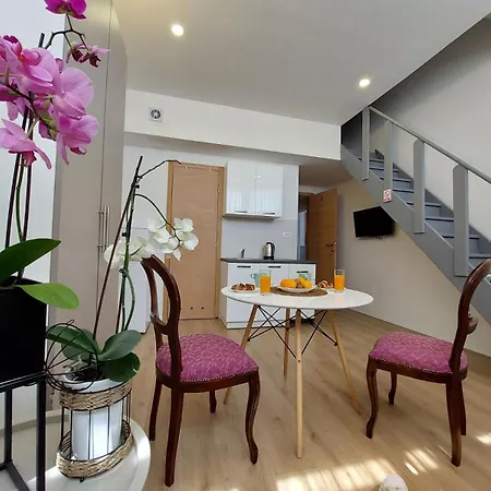 Apartmani Roza Pula Exterior photo
