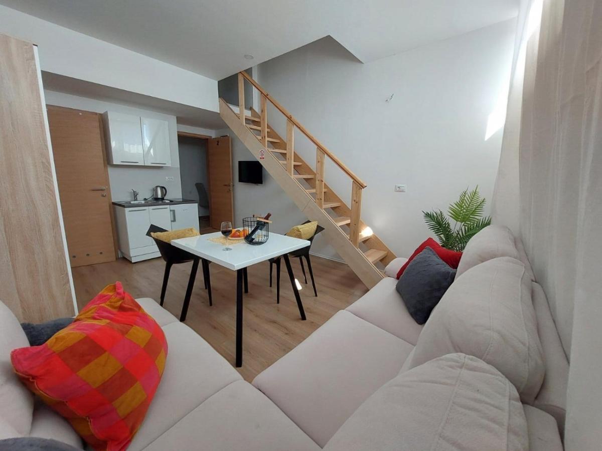 Apartment Roza Pula